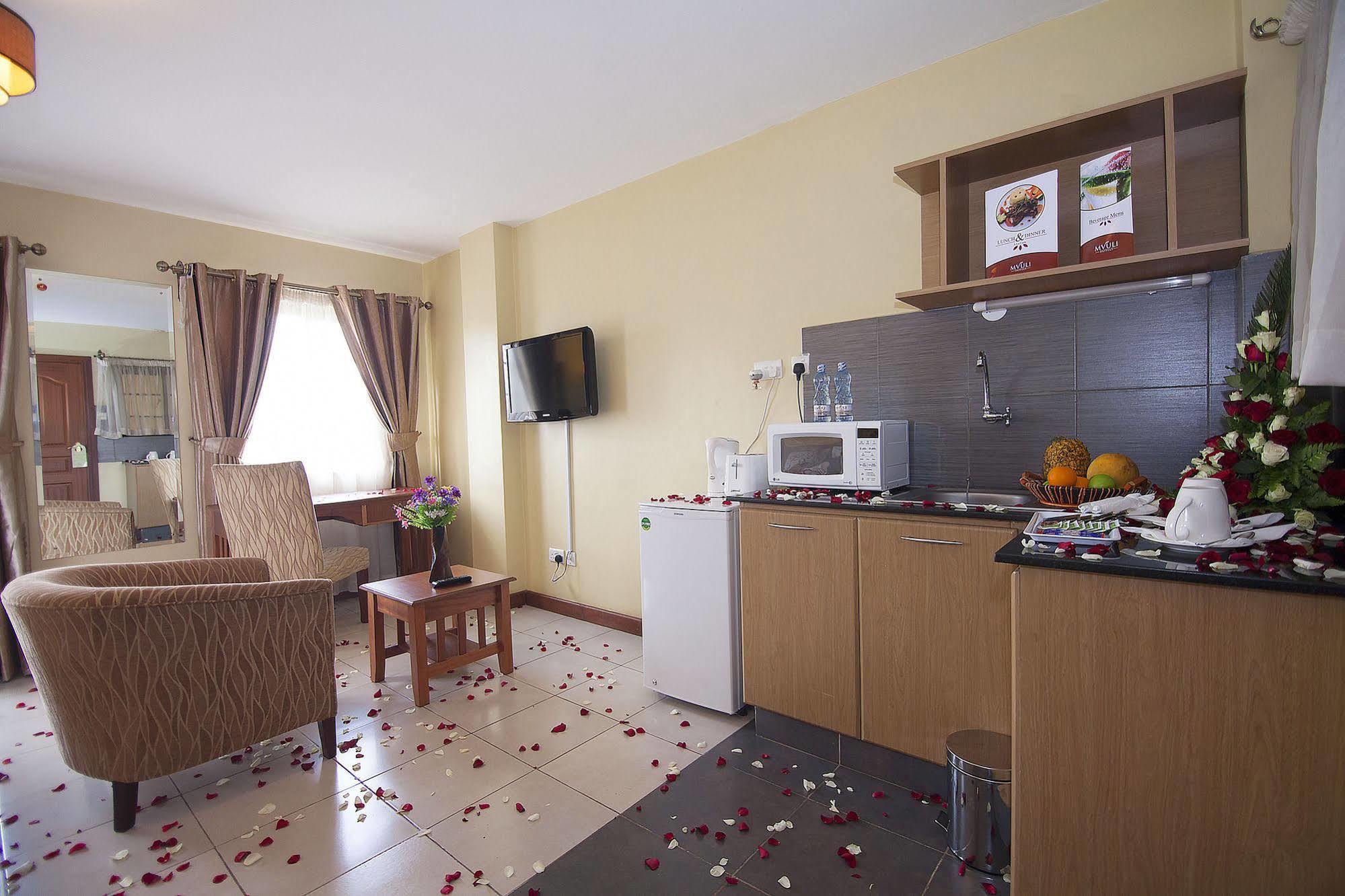 Mvuli Suites Найроби Экстерьер фото
